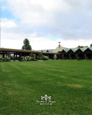 Instagram post from sandstonesleeperestate. This post is in position 3.