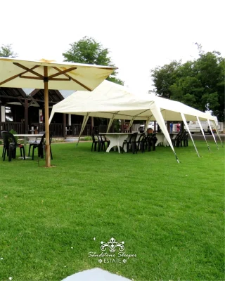 Instagram post from sandstonesleeperestate. This post is in position 3.
