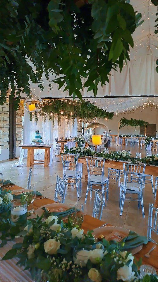 Instagram post from sandstonesleeperestate. This post is in position 2.